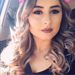 Meet your Posher, Brenda